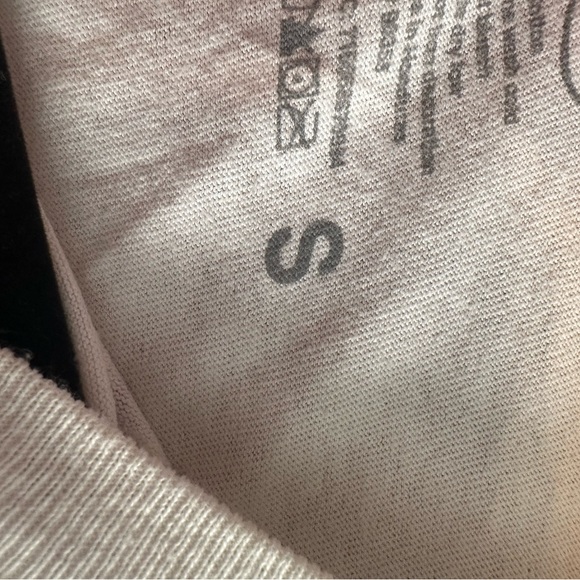 Nirvana shirt - Picture 2 of 2